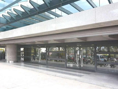 Imagen 1 de 6 de Venta / Alquiler - Oficina Premium  World Trade Center   -  Lima 355