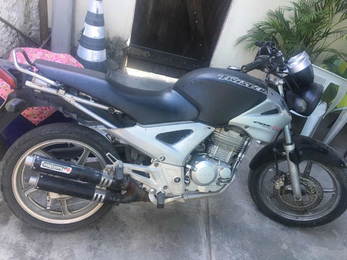 Imagem 3 de 5 de Honda Cbx