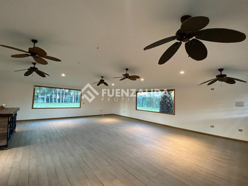 Casa Arriendo 4d 3b Piscina Gran Quincho Bodega Talagante