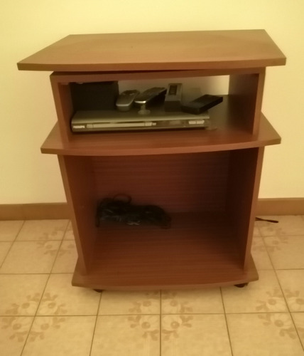 Mesa De Madera Con Ruedas Para Tv