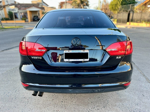Imagen 3 de 15 de Volkswagen Vento 2.5 Luxury Cuero Full Mt (no 2012, No 2013)