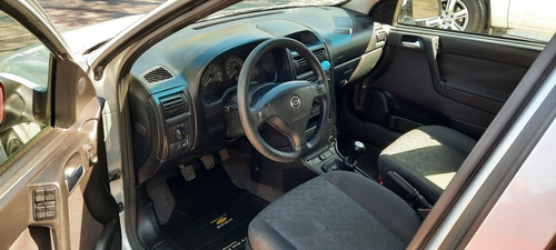 Imagen 7 de 9 de Chevrolet Astra 2007 2.0 Gl