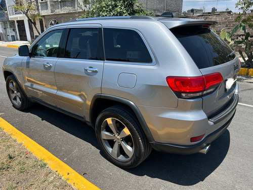 Jeep Grand Cherokee 3.6 Limited Lujo V6 4x2 At