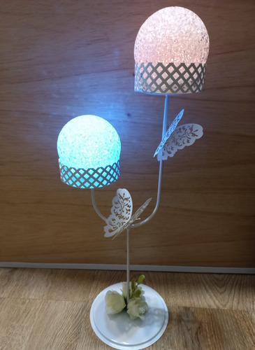 Centro De Mesa Luz Multicolor Con Mariposas Y Flores
