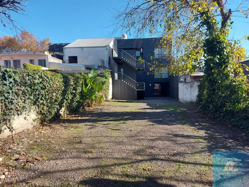 Venta Local Y Oficinas, 470 Mts²