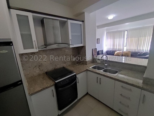 Imagen 8 de 12 de Yely Romero 04144351945- Rentahouse Vende Apartamento Valencia. Cod: 22y18379