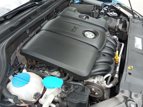 Volkswagen Vento 2.5 Luxury Triptonic