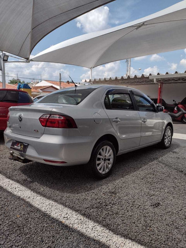 Volkswagen Voyage 2014 1.0 Trend Tec Total Flex 4p