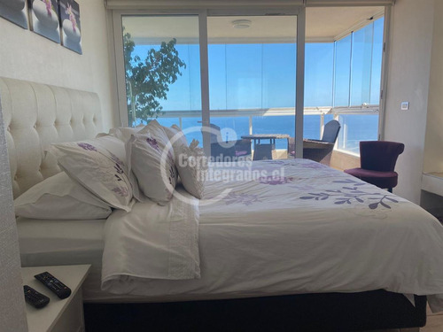 Departamento En Venta De 4 Dorm. En Concón Vista Insuperable