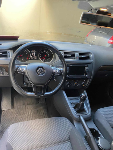 Volkswagen Vento 2.5 Advance Plus 170cv 2015