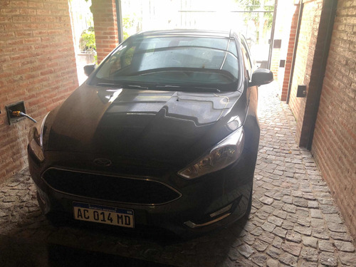 Ford Focus Iii 2.0 Sedan Se Plus Mt 2017
