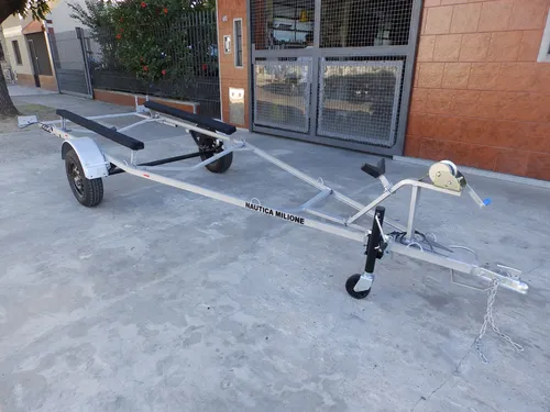 Trailer Lancha Semi Moto Jet Ski Cuatri Nautica Milione