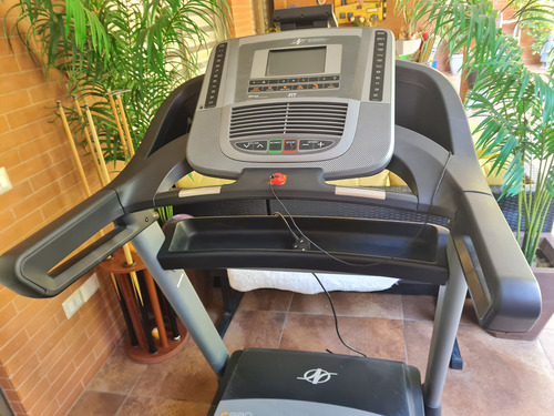 R Nordictrack C990 Mfr-etnt19814 366373 (Usado)