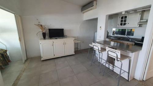Venta De Hotel En Tequesquitengo Morelos