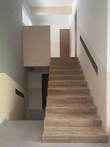 | Excelente Oficina Equipada, En Venta. |