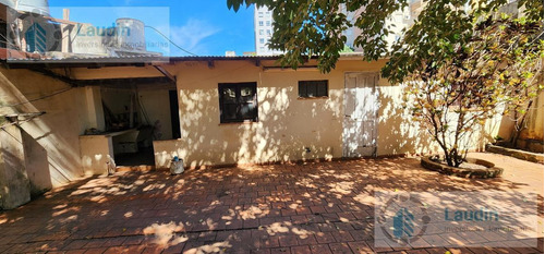 Se Vende Amplio Terreno Con Casa A Reciclar - Villa Sarita