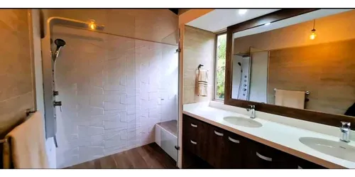 Casa Campestre En Venta Envigado Loma Del Escobero (t)