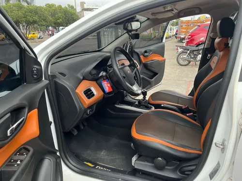 Chevrolet Onix Activ 1.4 Mt