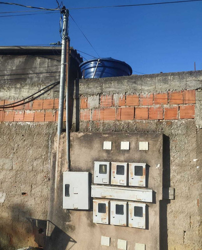 Imagem 11 de 23 de Vende-se Casa Em Pinheiro 1 Águas Lindas Go Aceito Propostas