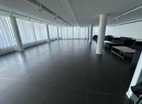 Departamento En Venta - 3 Dormitorios 3 Baños - Vicente López