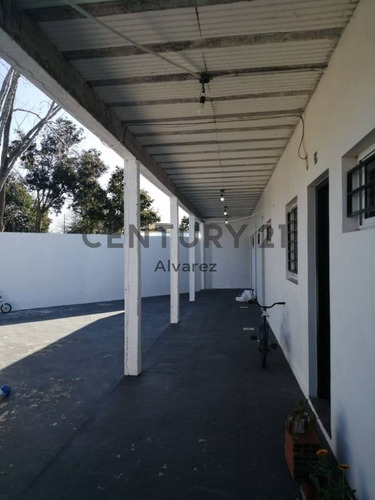 Imagen 2 de 18 de 73 Y 152, Los Hornos- Complejo De 9 Departamentos En Venta .
