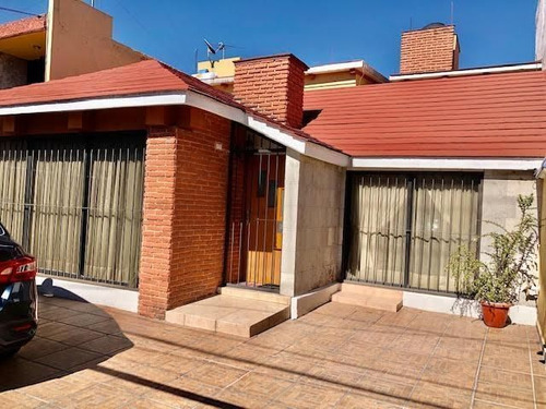 Casa En Venta En Un Sólo Piso En Colón Echegaray