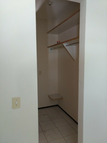 Imagem 25 de 30 de Belíssimo Sobrado Em Fortaleza No Bairro José De Alencar.15 Minutos Do Beach Park E 10 Minutos Da Praia Do Futuro. - So00215 - 69898748