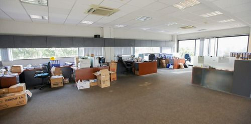 Depósito Con Oficinas En Venta Ref. 5995