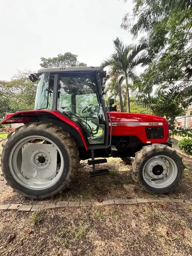 Tractor Massey Ferguson , 1570 Horas De Uso , 100% Original