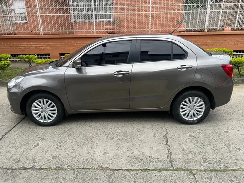 Suzuki Swift 1.2 Dzire At