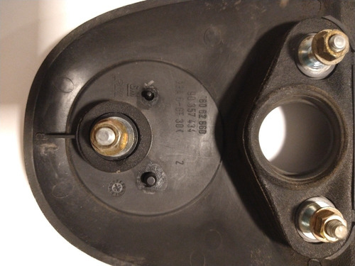 Embellecedor Cajuela Chevy 3 Puertas 1994 2003 Usado Origina (Usado)