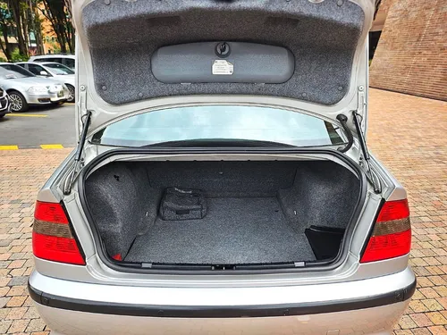 BMW Serie 3 2.0 318i E46