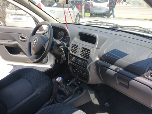 Imagen 13 de 15 de Renault Clio 2016 1.2 Mio Confort Pack
