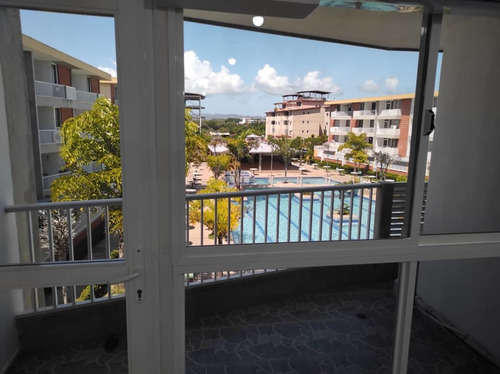 Imagen 4 de 8 de Apartamento En Venta En Parque Costanera
