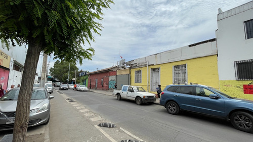 Casa Centro Civico De Colina