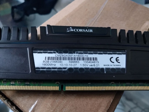 Imagem 2 de 6 de 16gb Memóriasddr3 - 2x8gb Corsair Vengeance - Conforme Fotos