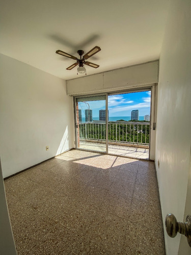 Imagen 6 de 30 de Venta Apartamento 2 Dormitorios Con Vista A La Playa Mansa, Punta Del Este