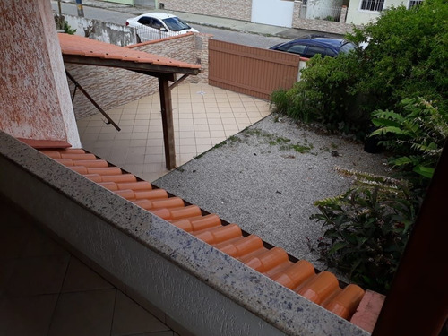Imagem 3 de 20 de Belissima Casa De 3 Form Sendo Uma Suite Em Biguaçu - Ca0332