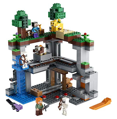 Lego Minecraft La Primera Aventura 21169 Manos A La Obra Min