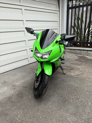 Kawasaki Ninja 250 R Modelo 2011 , 73000 Km