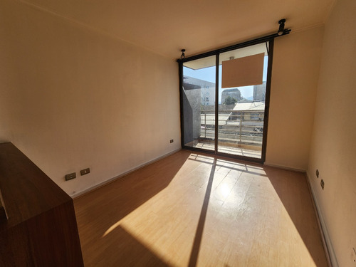 Se Vende Departamento Con Bodega En Edificio Panoramic