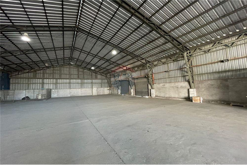 Bodega 700 M2 Caletera Varoli - 70 Uf Mas Gtos Com