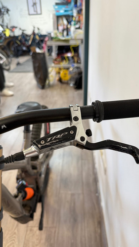 Bicicleta De Montaña Commencal Supreme V4 Café 17 " (Usado)