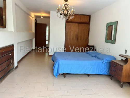 Ivanna Rah Cod. 25-17282