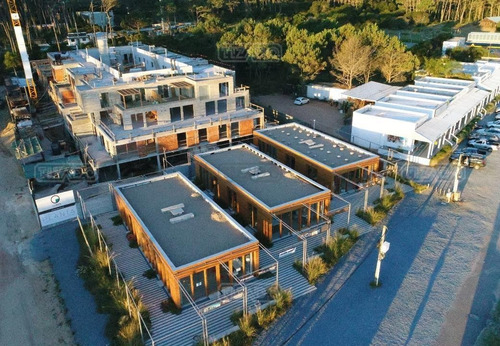 Local En Venta Ubicado En Jose Ignacio, Punta Del Este