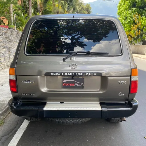 Toyota Land Cruiser Burbuja
