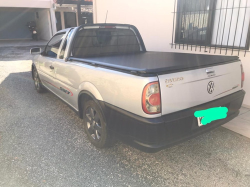 Imagem 9 de 9 de Volkswagen Saveiro Surf 1.6 Prata