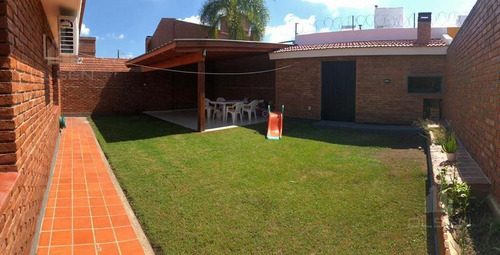 Imagen 8 de 15 de Oportunidad!b° Urca - Excelente Ubicacion - Amplia - Lista Para Mudarse!