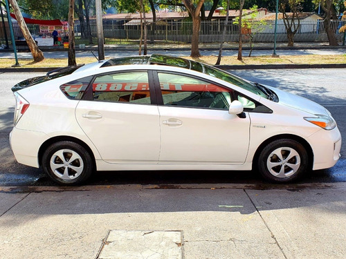 Toyota Pruis 2015 Premium Qp Factura De Agencia Impecable!!