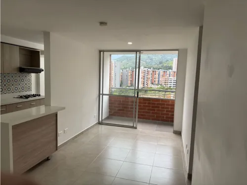 Apartamento Itagui-por El Centro De La Moda 61mt - 3 Alcobas Uc